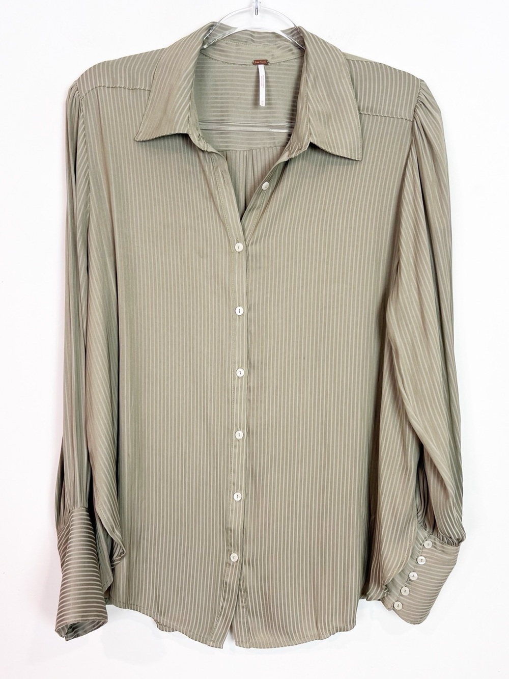 FREE PEOPLE ON THE ROAD TAUPE SILKY TONAL STRIPE LONG SLEEVE BLOUSE MEDIUM
